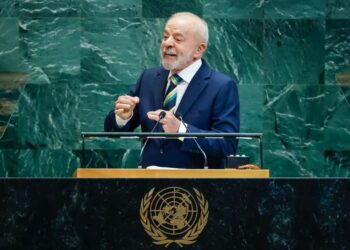 Lula critica medidas impostas por Donald Trump