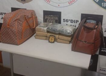 Mulheres são presas com drogas dentro de bolsa de bebê no porto de Jutaí