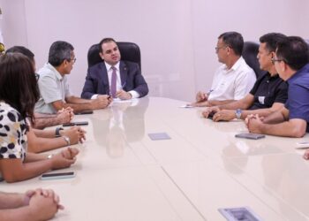 Presidente Roberto Cidade assegura recursos de emendas parlamentares para levar água às famílias de Manicoré