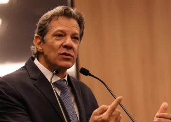 Governo enviará dois projetos de lei alternativos à MP do IOF