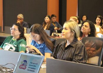 Workshop prepara organizações da sociedade civil para o Dia de Doar 2025, em Manaus