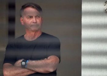 Bolsonaro apresenta nove exames ao STF para tentar manter prisão domiciliar