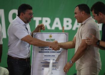 Em Benjamin Constant, governador Wilson Lima inaugura Projeto Água Boa e iluminação pública de LED
