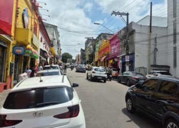 Prefeitura de Manaus reforça ‘Operação Natal’ para organizar trânsito em áreas comerciais