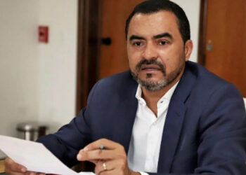STF forma maioria para retorno do governador do TO ao cargo