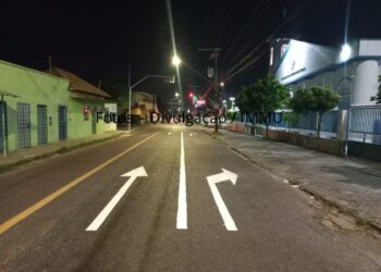 Prefeitura investe na organização do trânsito com implantação de sinalização em vias das zonas Norte e Sul de Manaus