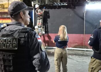 Operação fecha adega e apreende dezenas de veículos na zona leste de Manaus