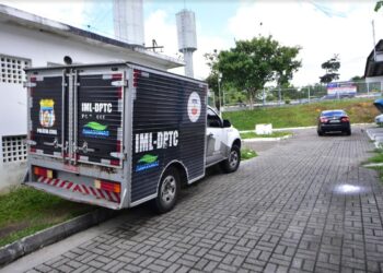 Homem é executado dentro de casa e criança fica ferida na Zona Oeste de Manaus