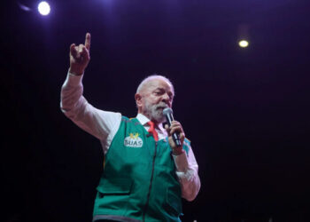 Lula reage a críticas de Merz a Belém e diz que ele só ficou no hotel