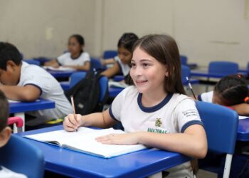Secretaria de Educação do Amazonas inicia período de transferência por reordenamento