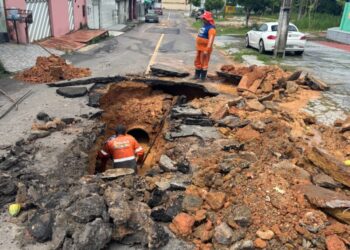Obra emergencial recupera drenagem após rompimento de rede no bairro Planalto