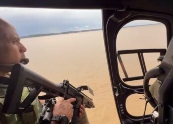 Buscas por vítimas de naufrágio no Encontro das Águas já ultrapassam 10 quilômetros percorridos