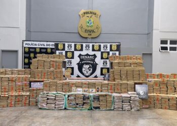 Tonelada de droga apreendida em Manaus seria levada para o Nordeste
