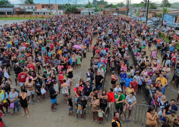 Projeto “Páscoa na Floresta” beneficia 3 mil famílias com distribuição de pescado na zona Leste