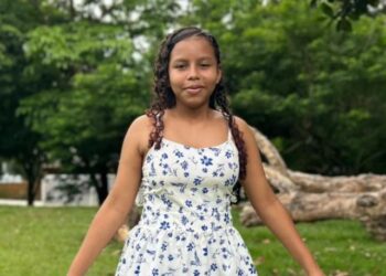 Adolescente de 15 anos desaparece após sair de casa em Manaus