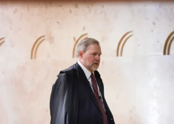 Toffoli se declara suspeito para julgar pedido de CPI do Banco Master