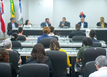 Nuriam apresenta anteprojeto para fortalecer atuação internacional do Amazonas