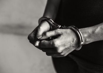Homem é preso por tentar matar esposa por ciúmes no interior do AM