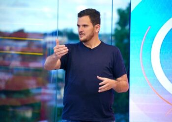 Prefeito Renato Junior reforça compromisso com gestão próxima, eficiente e voltada para resultados durante entrevistas