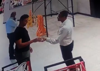 Delegado da PF é flagrado furtando carpaccio de trufa em supermercado