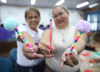 Beneficiárias do Prosamin+ participam de oficina de artesanato promovida pela UGPE