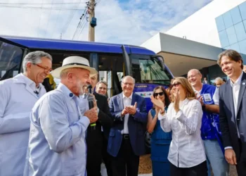 Lula anuncia entregas e R$ 7 bilhões em investimentos no Amazonas