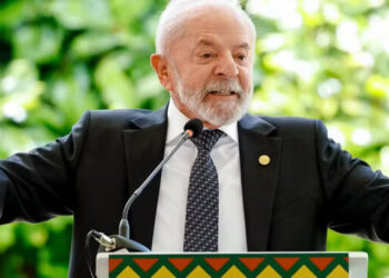 Pesquisa Ipen mostra Lula com 41,8% no Amazonas e Flávio Bolsonaro aparece em segundo com 32,3%