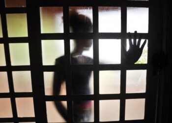 Padrasto é preso no AM por abusar de enteada; crimes começaram quando a vítima tinha 5 anos