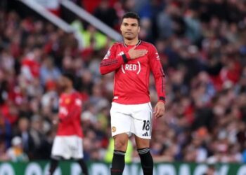 Casemiro apoia efetivação de Carrick no Manchester United: “Grande técnico”