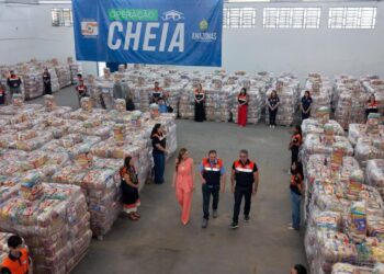 Operação Cheia 2026 envia 598 toneladas de alimentos ao AM