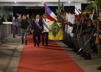 Durante posse, governador Roberto Cidade destaca compromisso com resultados e elenca prioridades para o Amazonas