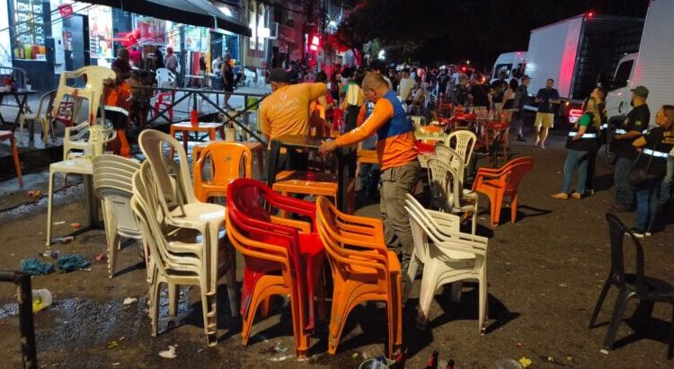 Prefeitura intensifica fiscalização no Centro de Manaus e apreende materiais de estabelecimentos reincidentes