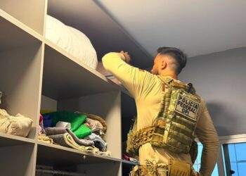 PF faz operação após homem sacar R$ 300 mil em agência bancária de Manaus