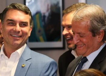 Flávio defende Valdemar sobre uso de emendas: ‘Natural’