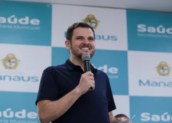 Prefeito de Manaus, Renato Junior, testa positivo para Covid-19 e cumprirá período de isolamento