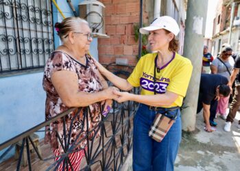 Yomara Lins relembra trajetória como primeira prefeita mulher de Manaus durante caminhada no Zumbi