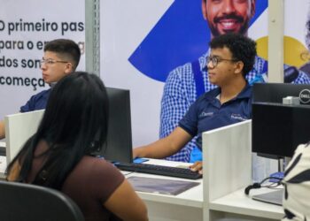 Ageman vistoria execução de parada programada da Águas de Manaus para reforçar abastecimento no verão amazônico