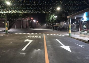 Prefeitura de Manaus implanta mão inglesa na rua José Clemente para reorganizar trânsito no Centro